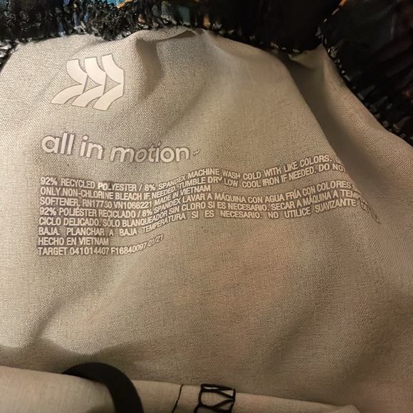 All n motion vacation shorts for men’s - Picture 2 of 3